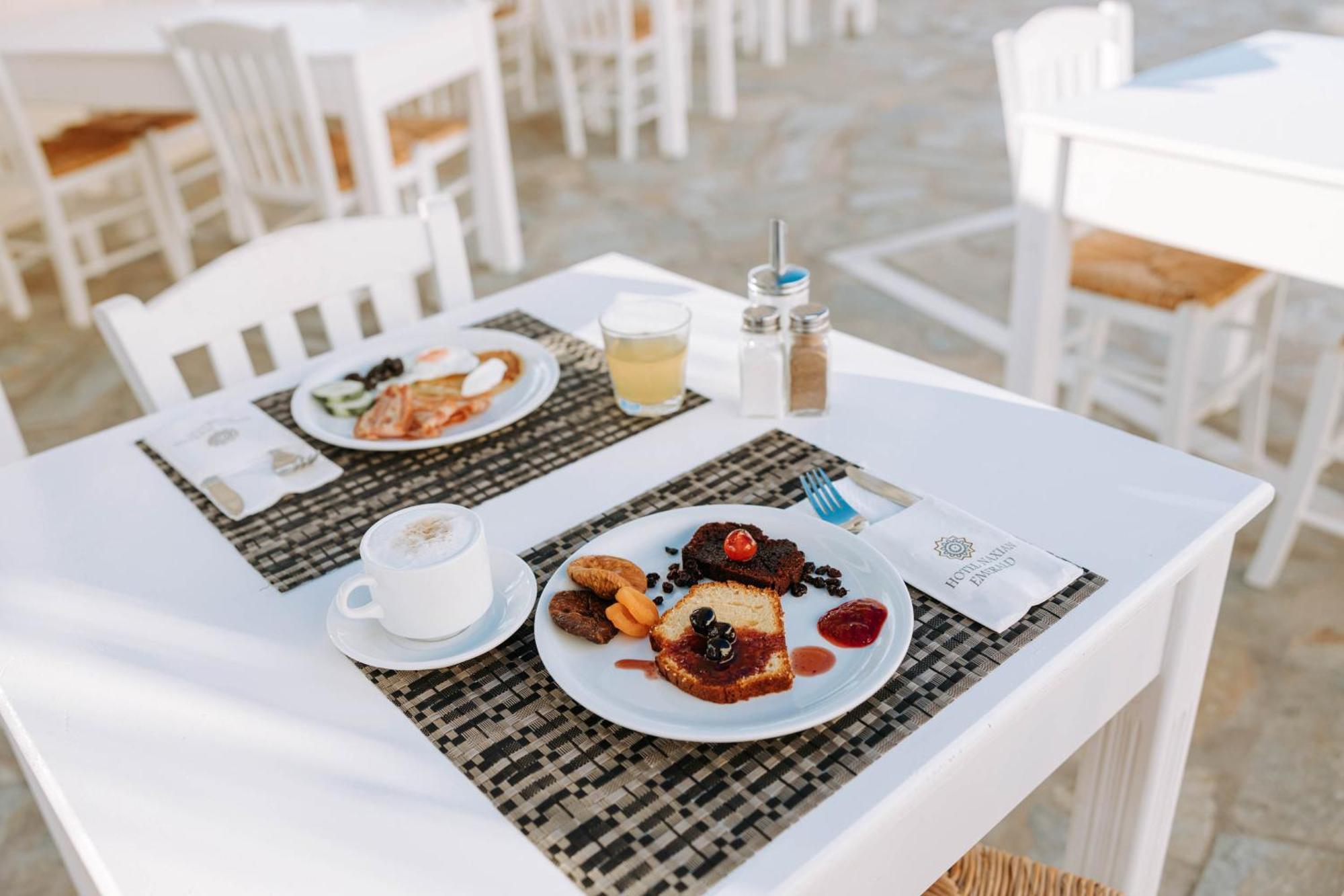 Naxian Emerald Hotel Agios Prokopios  Bagian luar foto